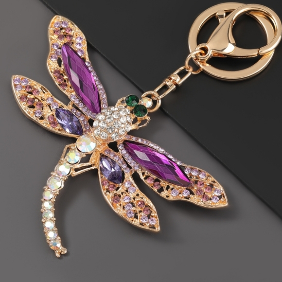 Accessories - ‼️CLEARANCE PRICE FIRM‼️⭐PURPLE Dragonfly Keychain⭐